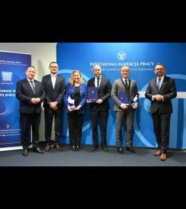 DSC_1683-min_original